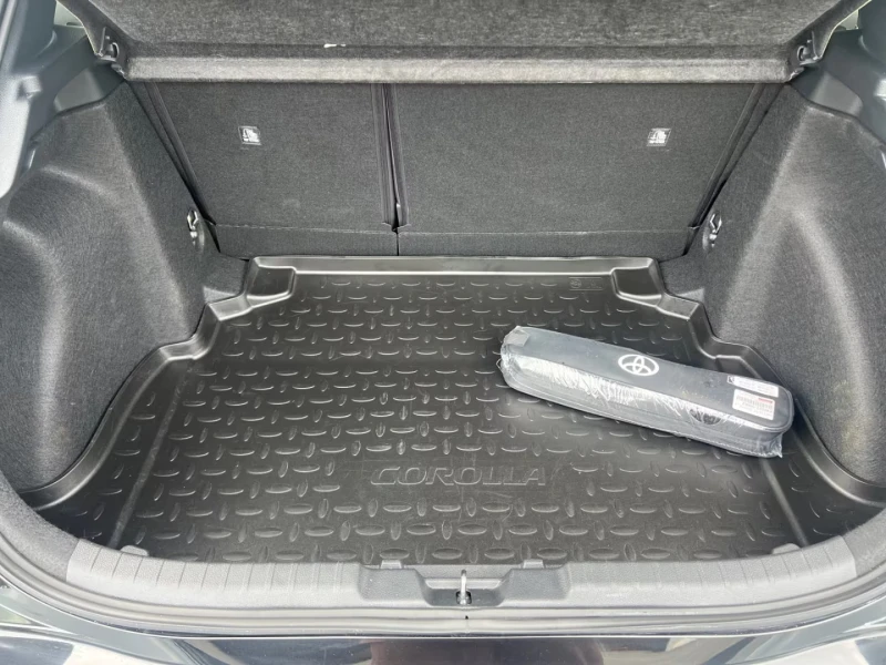 Toyota Corolla 1.8HEV/140HP/BI-LED/ACC/CAM/CARPLAY/SMART-KEY/544f, снимка 8 - Автомобили и джипове - 51296441