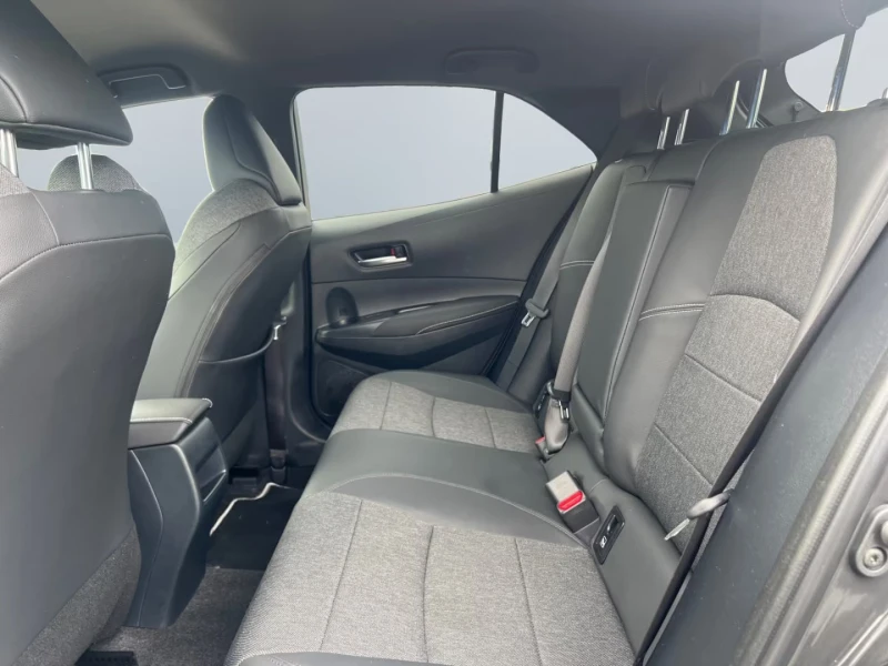 Toyota Corolla 1.8HEV/140HP/BI-LED/ACC/CAM/CARPLAY/SMART-KEY/544f, снимка 16 - Автомобили и джипове - 51296441