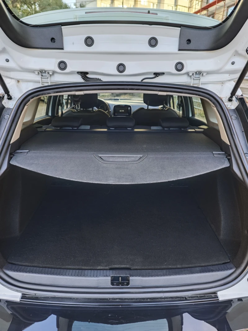 Renault Clio 1.5 dci ZEN Перфектна, снимка 5 - Автомобили и джипове - 51501774