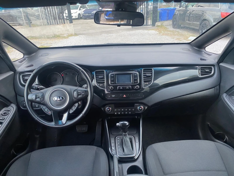 Kia Carens АВТОМАТИК-ЛИЗИНГ, снимка 12 - Автомобили и джипове - 51579642
