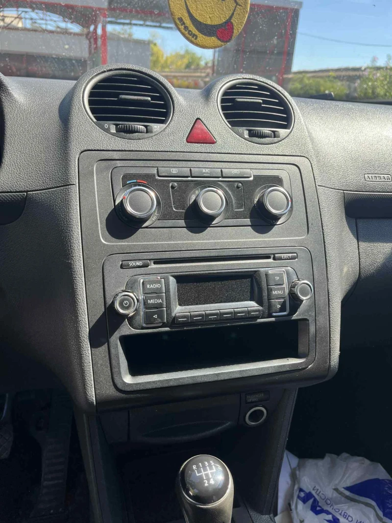 VW Caddy MAXI 6+ 1, снимка 11 - Автомобили и джипове - 52569551