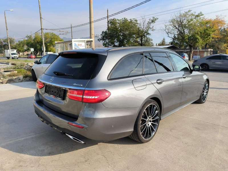 Mercedes-Benz E 220 PREMIUM-4MATIC-Euro-6D-Kamera, снимка 5 - Автомобили и джипове - 52131836
