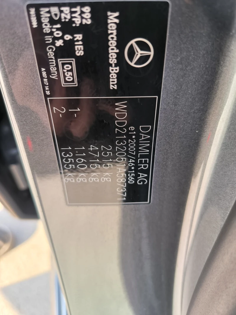 Mercedes-Benz E 220 PREMIUM-4MATIC-Euro-6D-Kamera, снимка 10 - Автомобили и джипове - 52131836