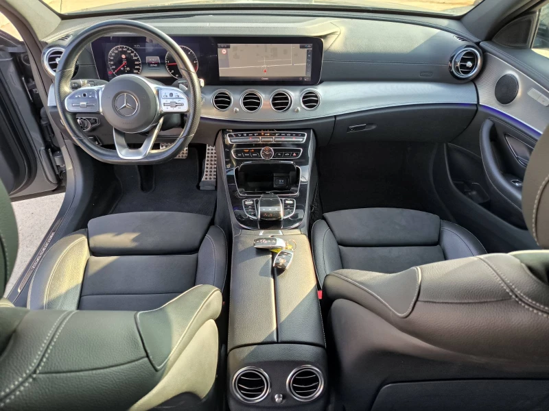 Mercedes-Benz E 220 PREMIUM-4MATIC-Euro-6D-Kamera, снимка 14 - Автомобили и джипове - 52131836