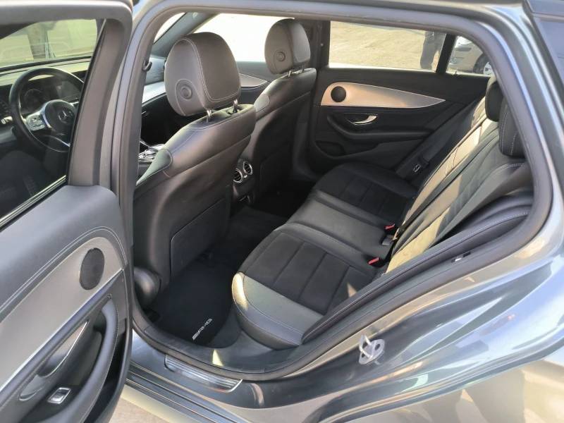 Mercedes-Benz E 220 PREMIUM-4MATIC-Euro-6D-Kamera, снимка 16 - Автомобили и джипове - 52131836