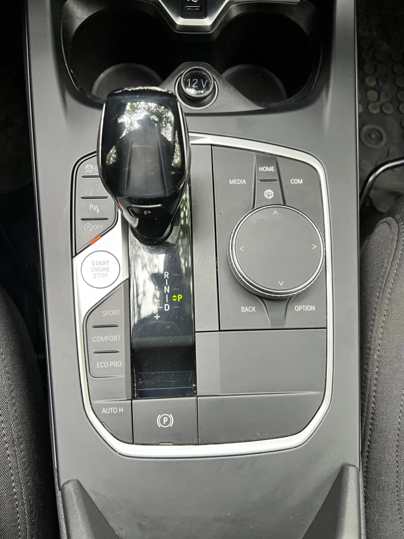 BMW 118 F40, снимка 12 - Автомобили и джипове - 52379128