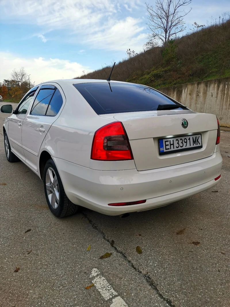 Skoda Octavia 2012 105кс ТОП, снимка 14 - Автомобили и джипове - 52390473