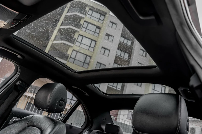 Mercedes-Benz C 220 CDI-AMG-PANORAMA-BURMESTER-AVANTGARDE-ПОДГРЕВ-TOP, снимка 8 - Автомобили и джипове - 53013691