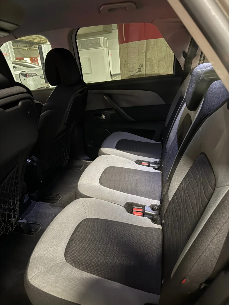 Citroen C4 Picasso, снимка 7 - Автомобили и джипове - 53036631