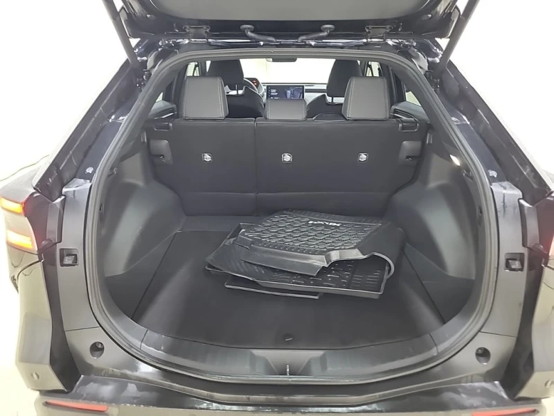 Toyota bZ4X * XLE * CARFAX * БЕЗ ПЪРВОНАЧАЛНА ВНОСКА, снимка 14 - Автомобили и джипове - 53398844