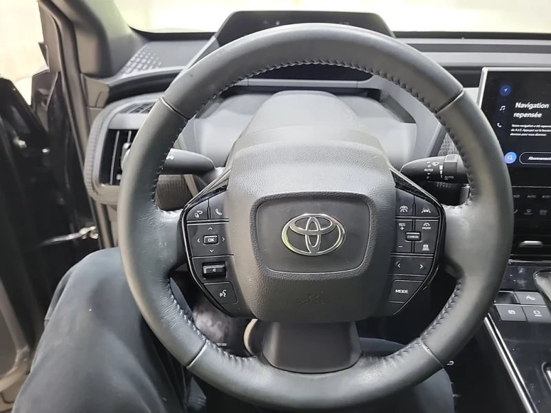 Toyota bZ4X * XLE * CARFAX * БЕЗ ПЪРВОНАЧАЛНА ВНОСКА, снимка 5 - Автомобили и джипове - 53398844