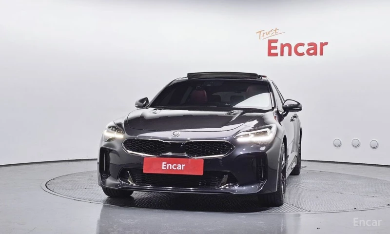 Kia Stinger, снимка 3 - Автомобили и джипове - 53424142