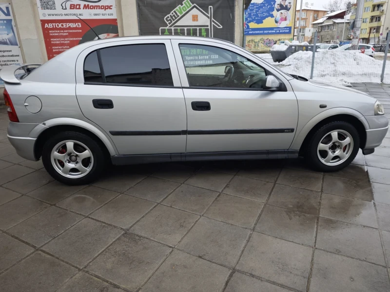 Opel Astra 1.6, снимка 5 - Автомобили и джипове - 53579543
