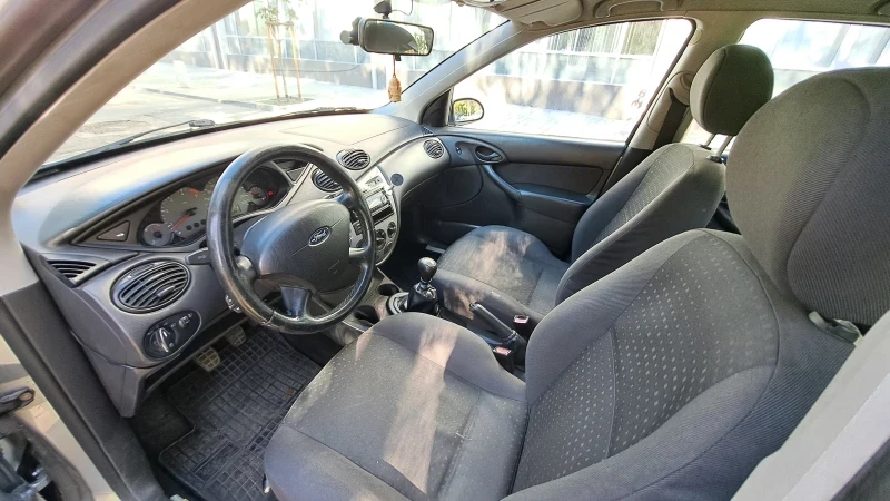 Ford Focus 1.8TDCI 100ps, снимка 4 - Автомобили и джипове - 53122875