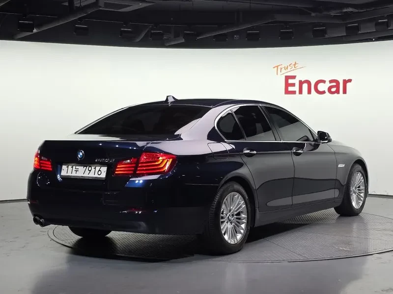 BMW 520 5 Series (F10) 520D, снимка 2 - Автомобили и джипове - 54959262