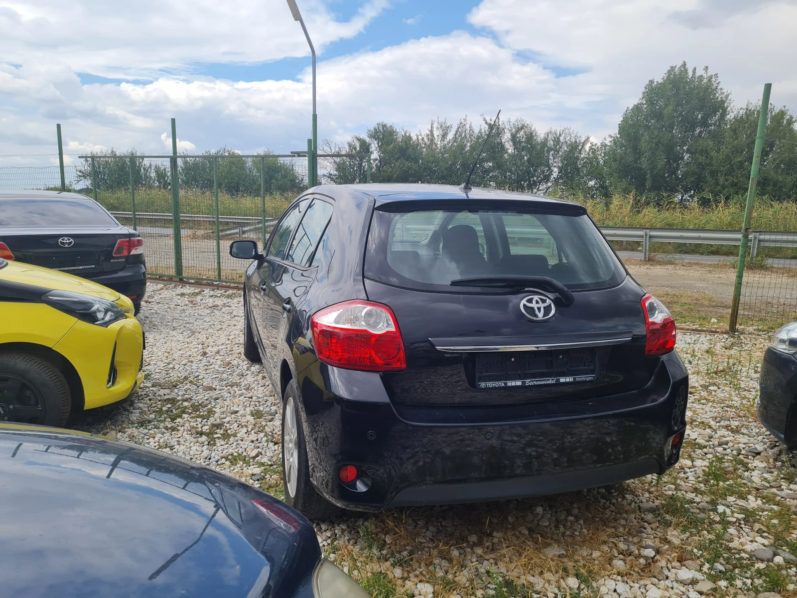 Toyota Auris 1.33 VVTI - изображение 4