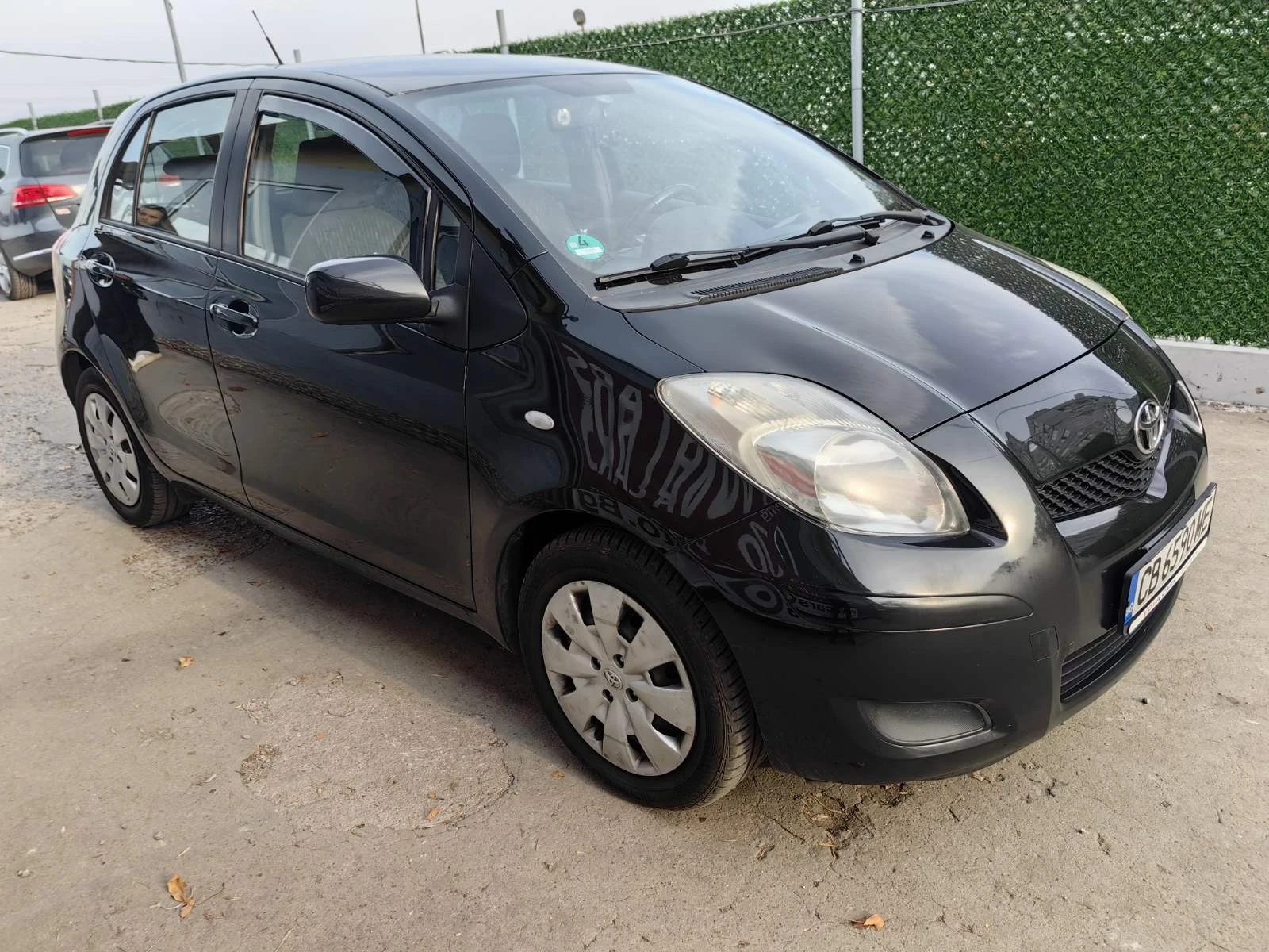 Toyota Yaris 1.4D4D-90к.с* Регистрирана* Мултимедия* 6-скорости - изображение 5