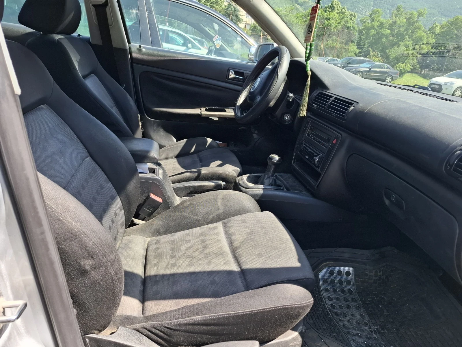 VW Passat B 5.5 - изображение 6