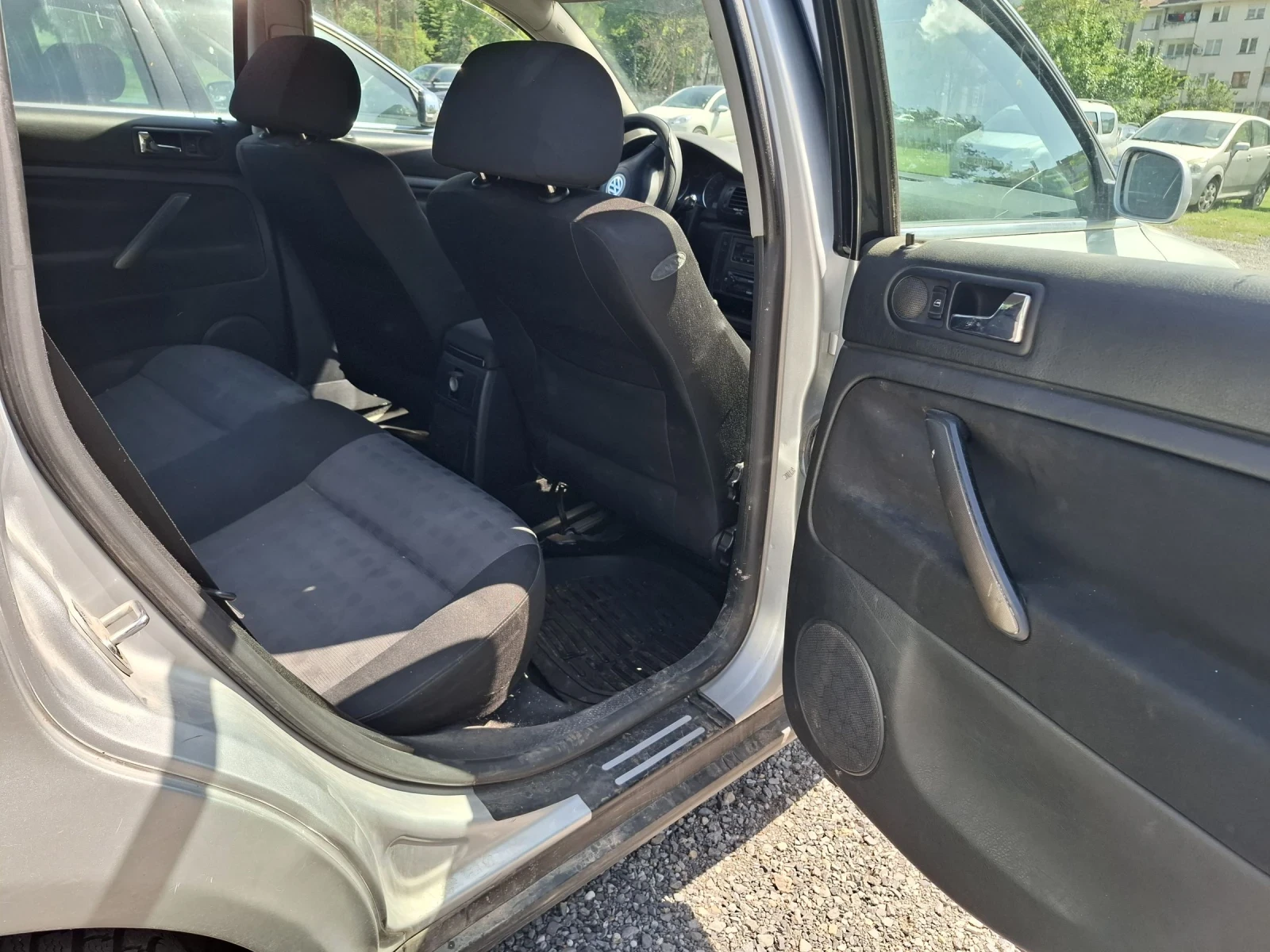 VW Passat B 5.5 - изображение 7