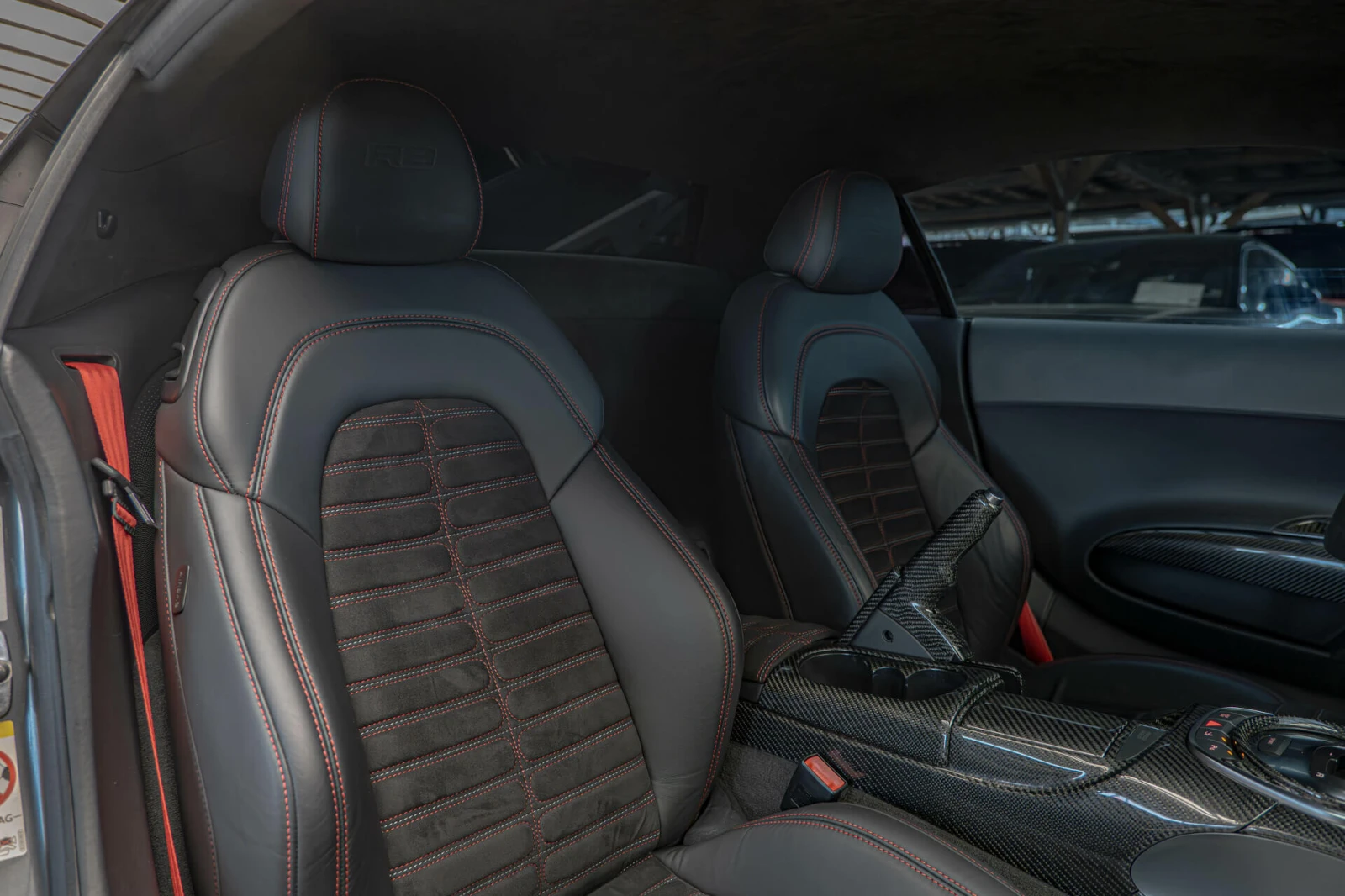 Audi R8 4.2FSI/Quattro/Exclusive/Подгрев/Android/B&O - изображение 9