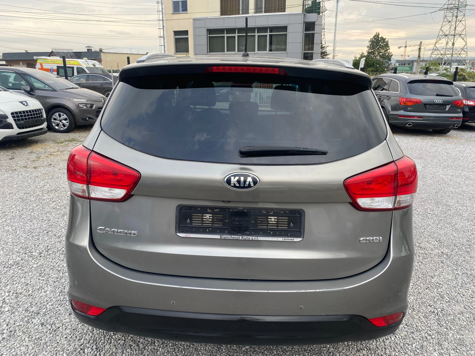 Kia Carens АВТОМАТИК - изображение 6
