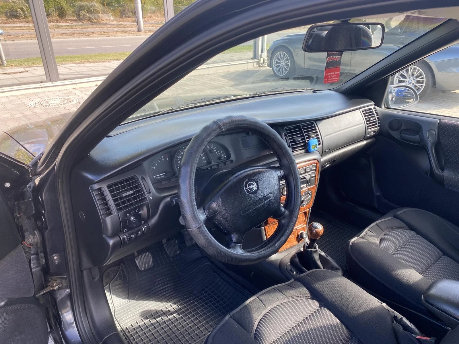 Opel Vectra КАТО НОВА - изображение 7