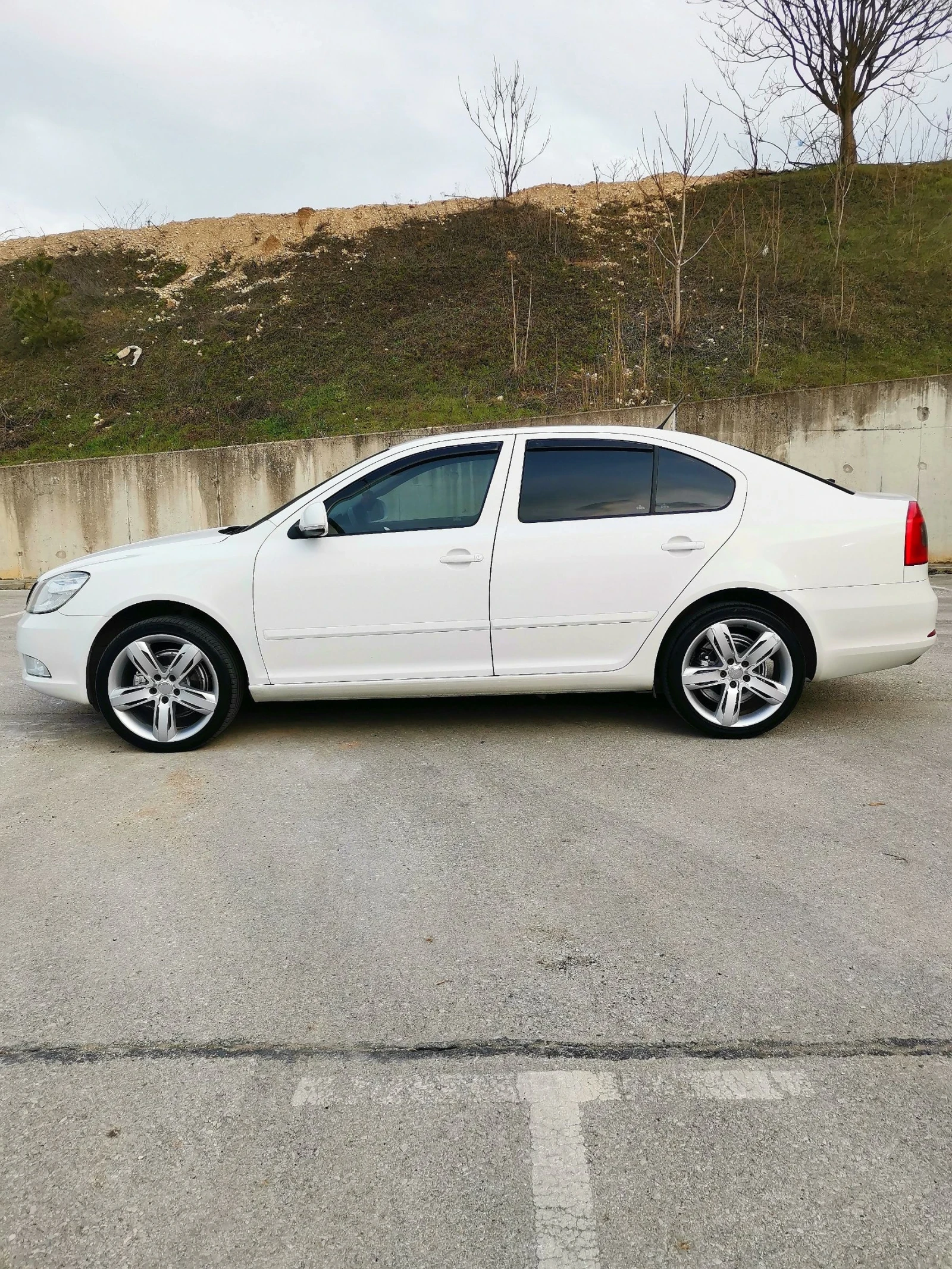 Skoda Octavia 2012 105�� ��� | Mobile.bg � ����������� 2