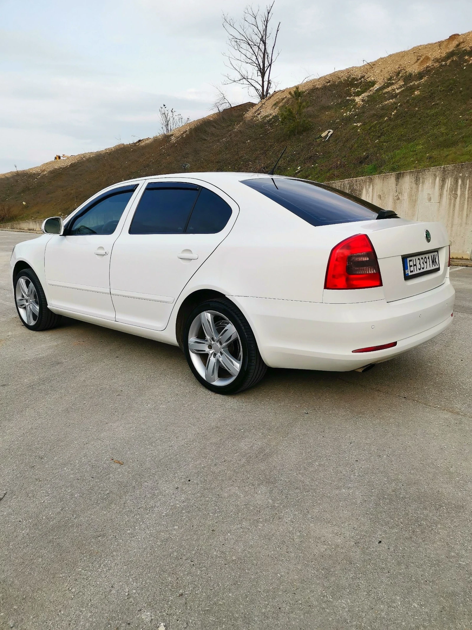 Skoda Octavia 2012 105�� ��� | Mobile.bg � ����������� 15