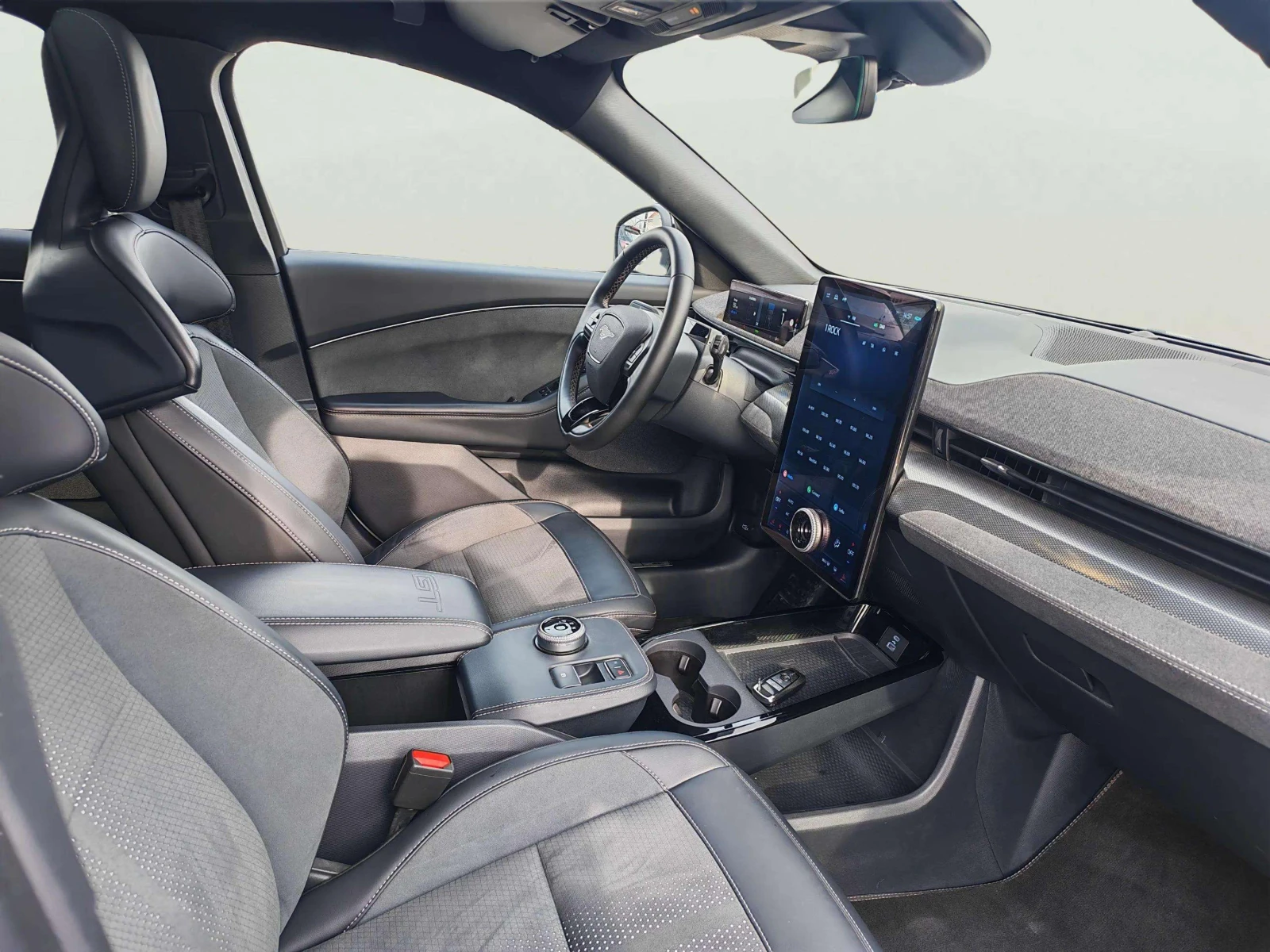 Ford Mustang Mach-E BEV 98 kWh | Mobile.bg � ����������� 12