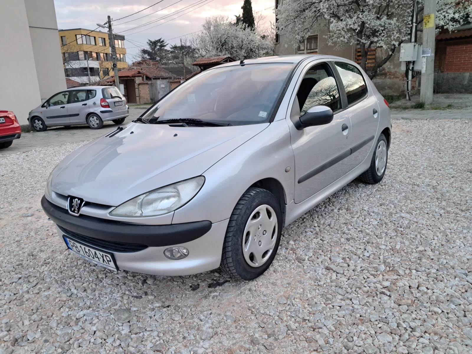 Peugeot 206, снимка 2 - Автомобили и джипове - 53993848