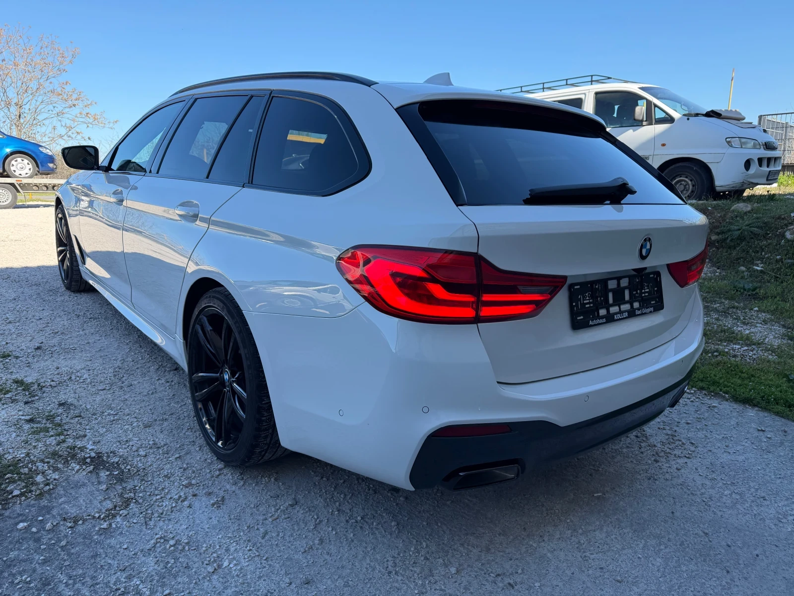 BMW 530 M paper HEAD UP/DISTRONIK/360KAMERI/PANORAMA, снимка 5 - Автомобили и джипове - 54138581