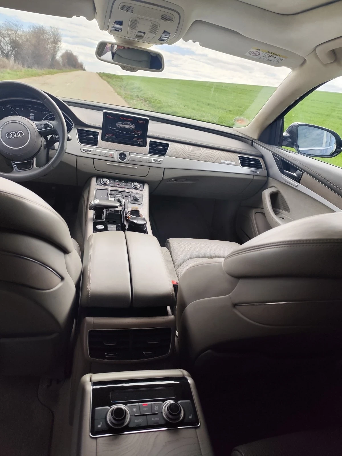 Audi A8, снимка 8 - Автомобили и джипове - 54151436