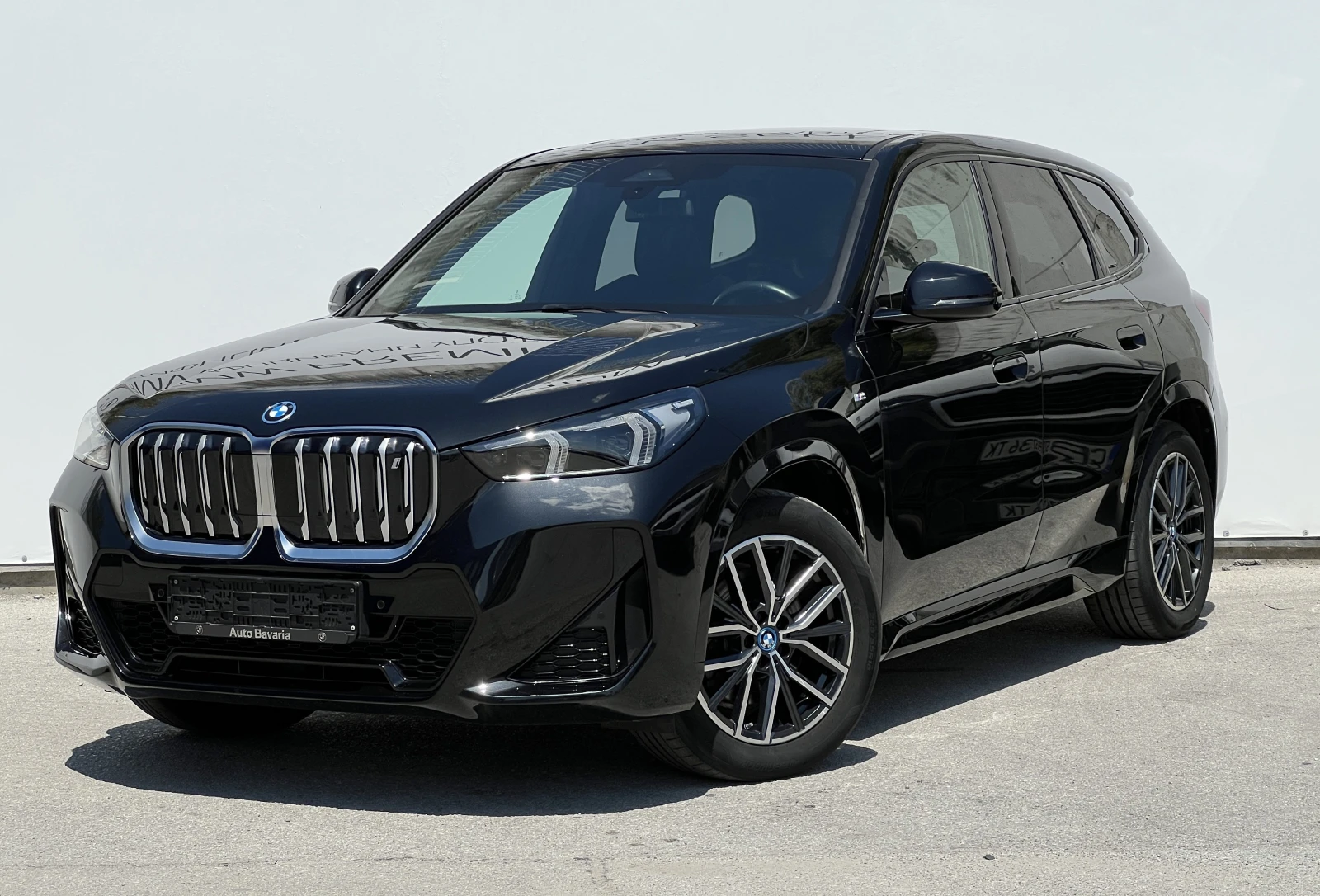 BMW iX1 xDrive30