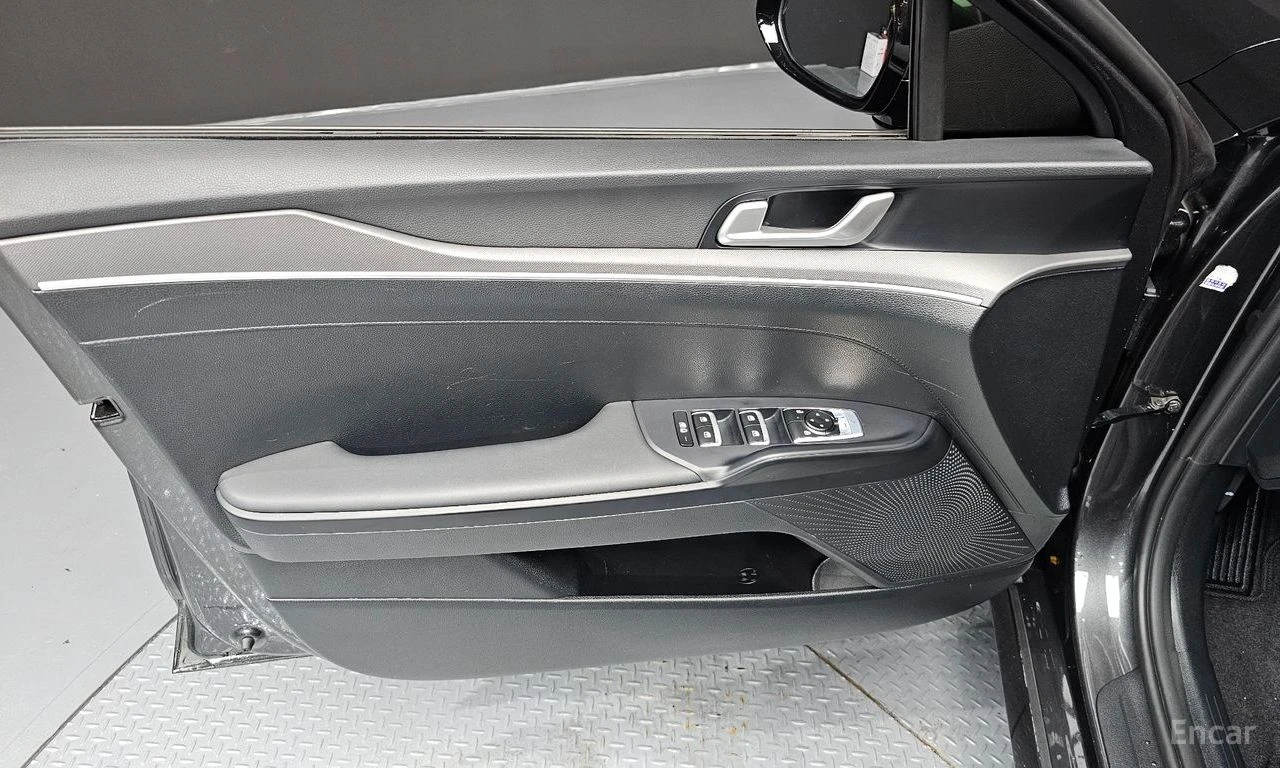 Kia K5 * КРАЙНА ЦЕНА ДО БЪЛГАРИЯ * АВТОКРЕДИТ, снимка 14 - Автомобили и джипове - 55541977