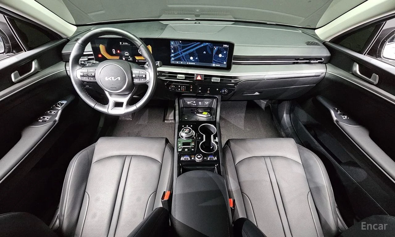 Kia K5 * КРАЙНА ЦЕНА ДО БЪЛГАРИЯ * АВТОКРЕДИТ, снимка 11 - Автомобили и джипове - 55541977