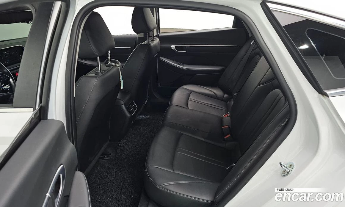 Hyundai Sonata 2.0 LPG Smart, снимка 12 - Автомобили и джипове - 55940495