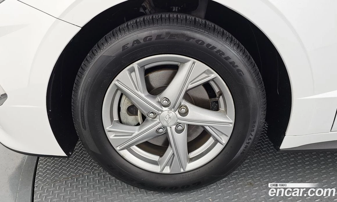 Hyundai Sonata 2.0 LPG Smart, снимка 5 - Автомобили и джипове - 55940495