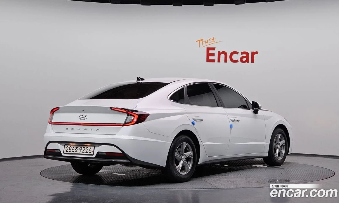 Hyundai Sonata 2.0 LPG Smart, снимка 2 - Автомобили и джипове - 55940495