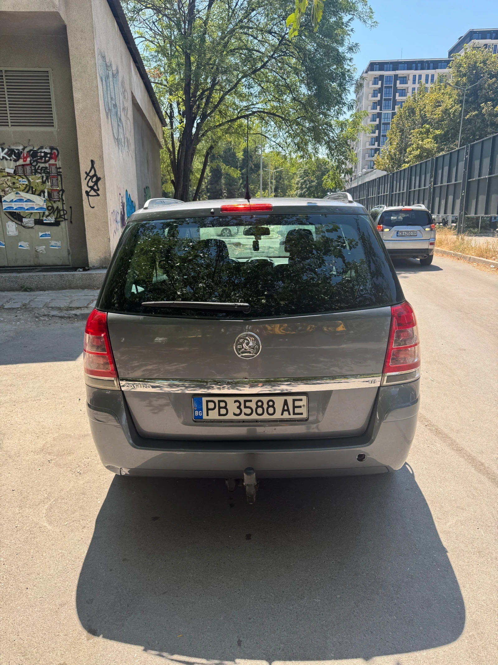 Opel Zafira 1.9 , снимка 4 - Автомобили и джипове - 55947292