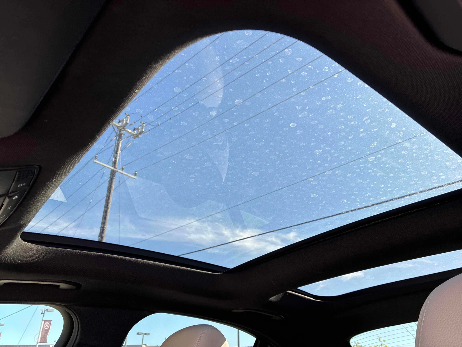 Mercedes-Benz C 300 * АВТОКРЕДИТ * ГЛАВНО ПРЕДСТАВИТЕЛСТВО, снимка 10 - Автомобили и джипове - 56133011