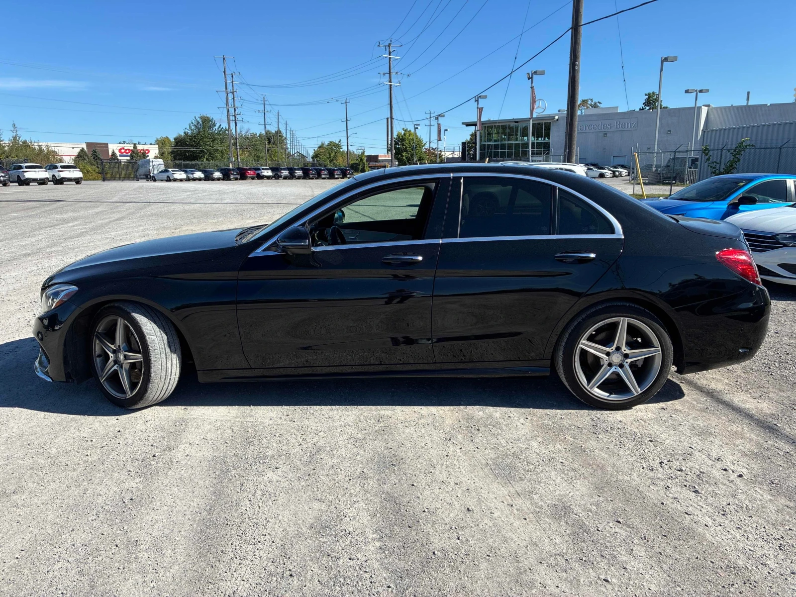 Mercedes-Benz C 300 * АВТОКРЕДИТ * ГЛАВНО ПРЕДСТАВИТЕЛСТВО, снимка 3 - Автомобили и джипове - 56133011