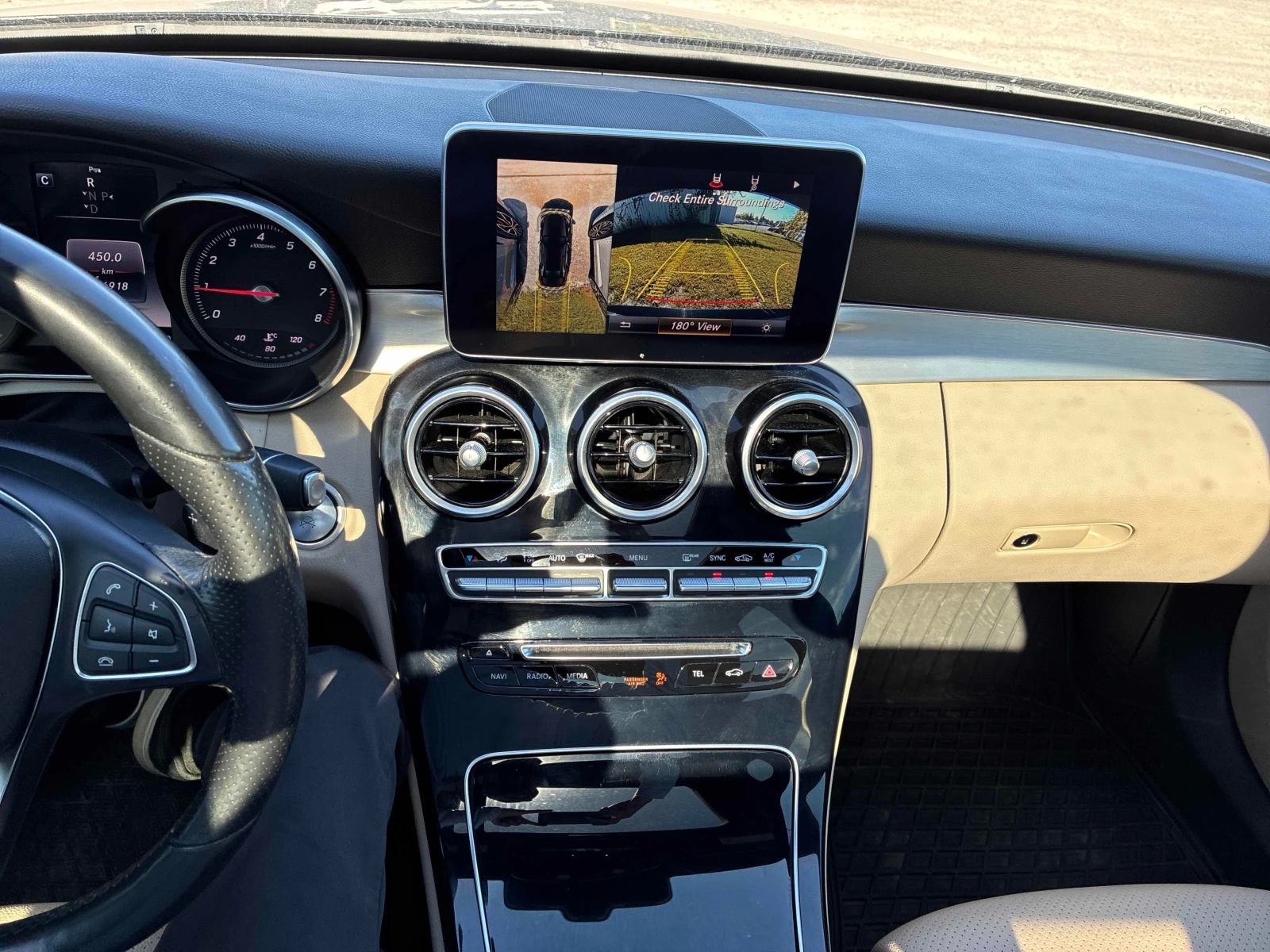Mercedes-Benz C 300 * АВТОКРЕДИТ * ГЛАВНО ПРЕДСТАВИТЕЛСТВО, снимка 9 - Автомобили и джипове - 56133011