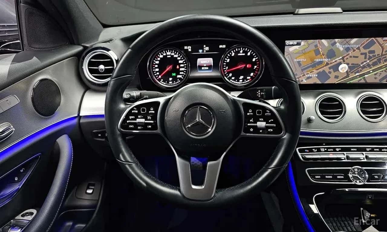 Mercedes-Benz E 300 * Avantgarde * ������ ���� �� �������� | Mobile.bg � ����������� 12