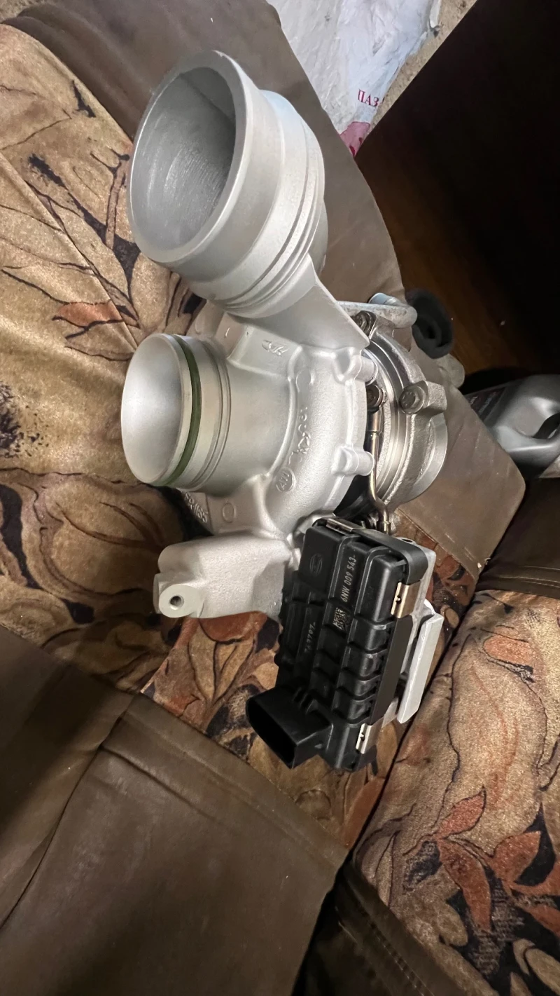 BMW X5 3.0, снимка 15 - Автомобили и джипове - 52954458