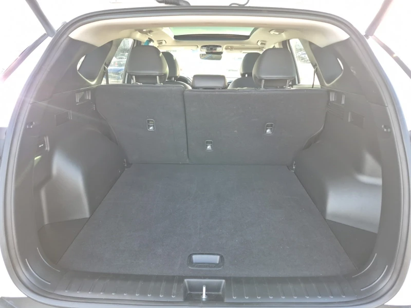 Hyundai Tucson * TREND* * Aвтокредит* * Пълна сервизна история* , снимка 6 - Автомобили и джипове - 53419138