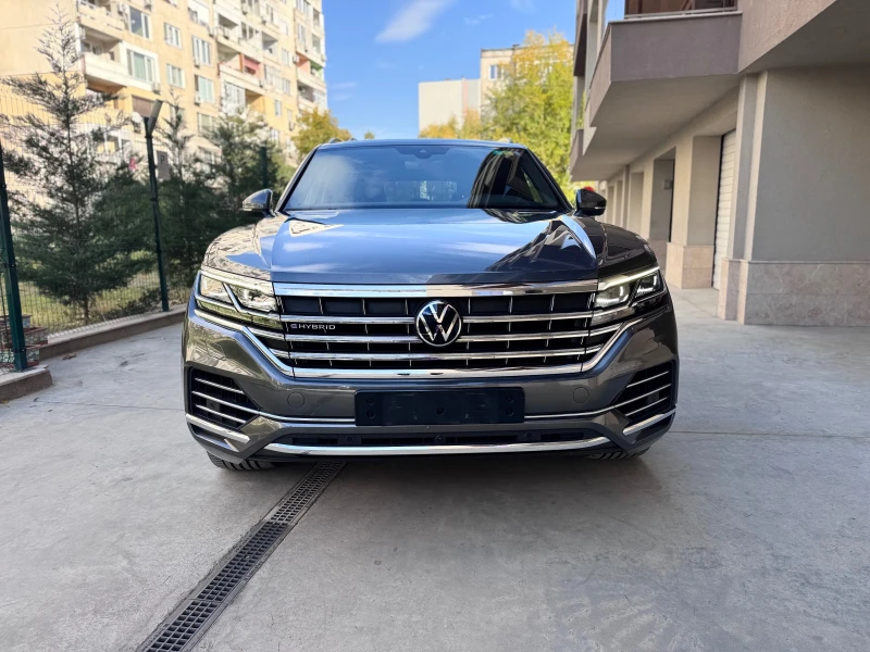 VW Touareg E-HYBRID* 4MOTION* FULL*  - 82000 лв. / 41925.93 € - 54797080 1