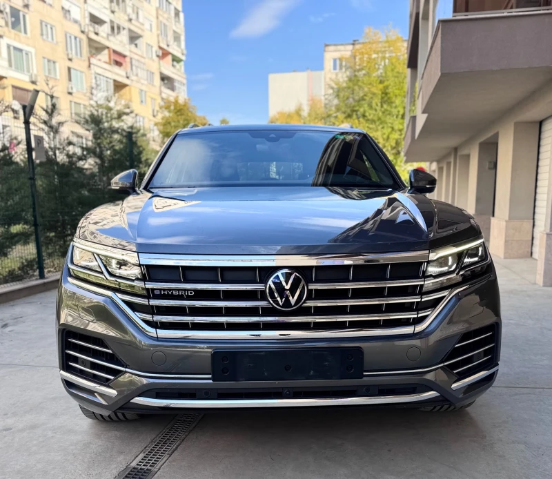 VW Touareg E-HYBRID* 4MOTION* 360CAM* MATRIX* DISTRONIC* FULL - 79999 лв. / 40902.84 € - 54797080 1