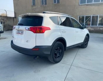 Toyota Rav4, снимка 6 - Автомобили и джипове - 52741073