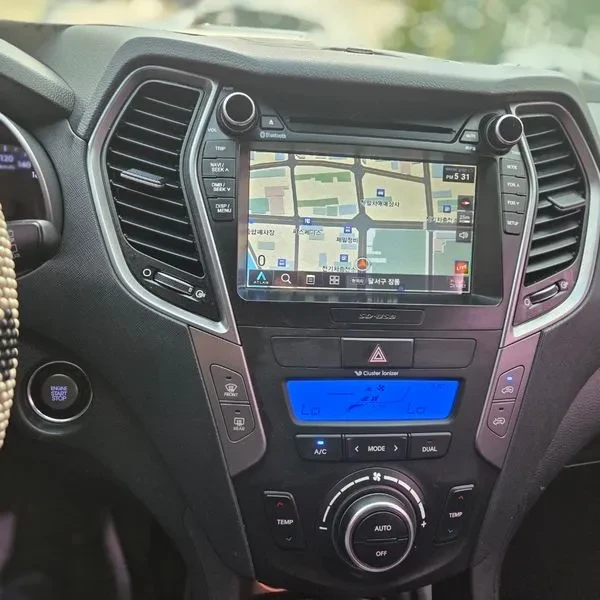 Hyundai Santa fe 2.0 CRDi 4WD - САМО 30% АВАНС, снимка 11 - Автомобили и джипове - 56159106