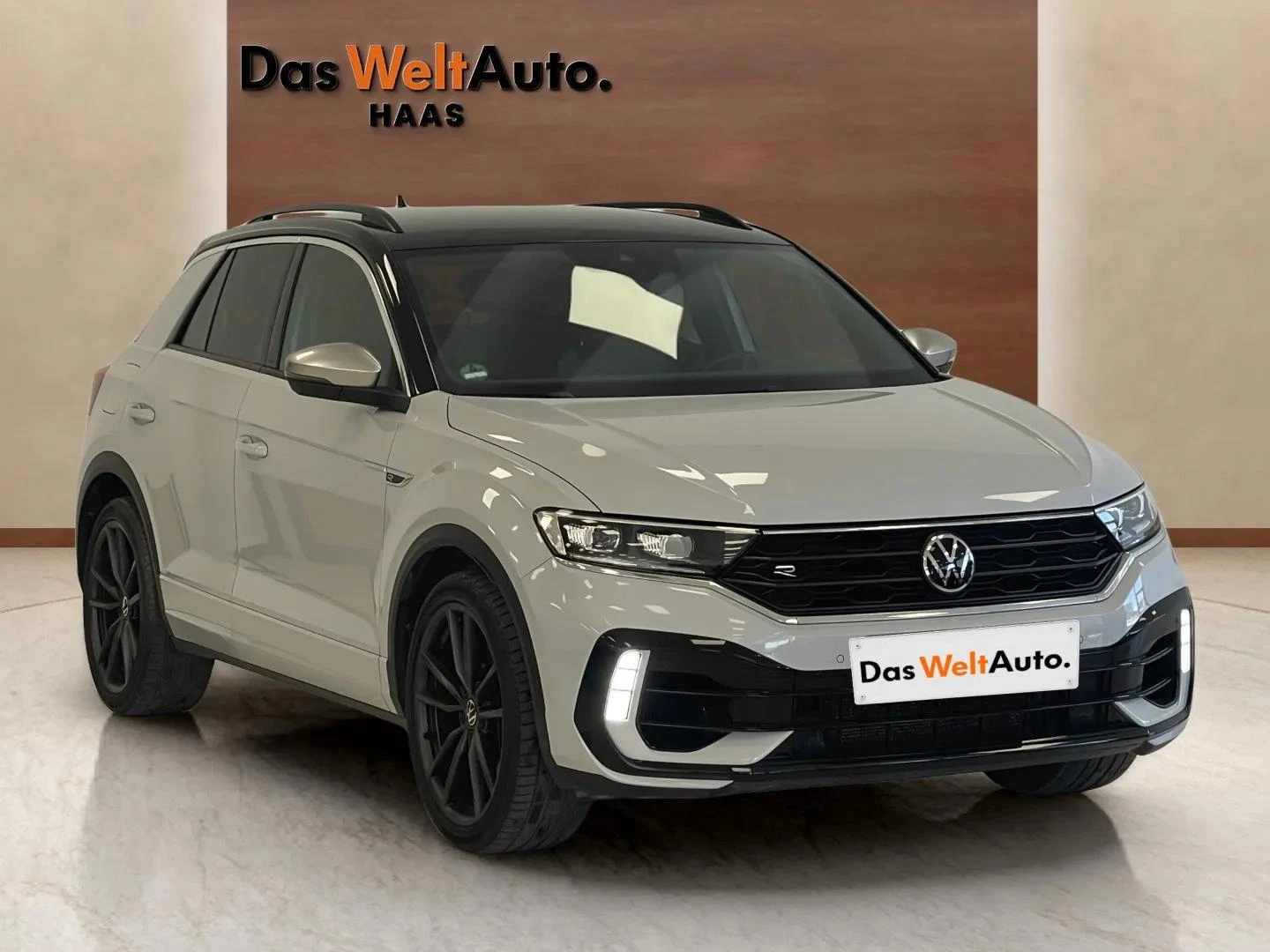 VW T-Roc R 300HP 4Motion - изображение 2